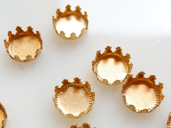 画像3: USA真鍮製 　ラウンドストーンセッティング・フラットバック用【11ミリ】クラウンエッジ　2個 (3)