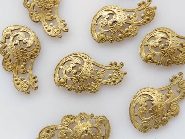 画像3: ミリアムハスケル【デコレーションペイズリー・生地メッキ無し】同じ向き2個　ハスケルパーツ (3)