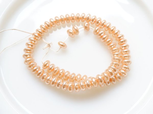 画像2: チェコ・ガラス芯パール【ピーチ・ロンデル8ミリ】約75粒 (2)