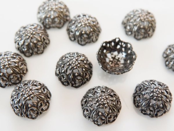 画像2: ミリアムハスケルデッドストック　銀古美色【ドーム・フィリグリー14.5ミリ】　ハスケルパーツ (2)