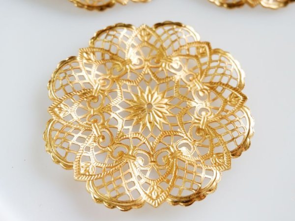 画像3: ミリアムハスケル　ゴールド色　ラージラウンドフィリグリー1個　　　ハスケルパーツ (3)