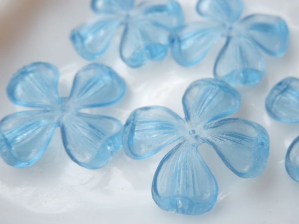 画像5: ドイツヴィンテージ・大き目ブルーのルーサイトフラワービーズ　2個 (5)