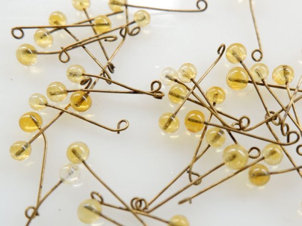 画像2: ジャパンヴィンテージ・ヘッドピン　チェリーブランド【トパーズ4ミリ】20本 (2)