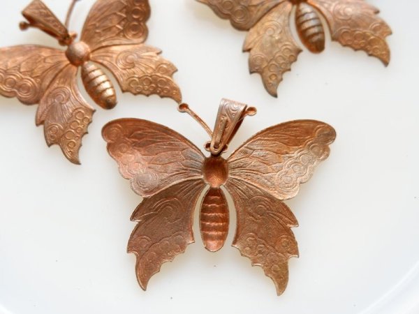 画像4: ミリアムハスケル　デッドストック　バタフライ・ペンダントトップ【銅色未メッキ】1個　　0328 (4)