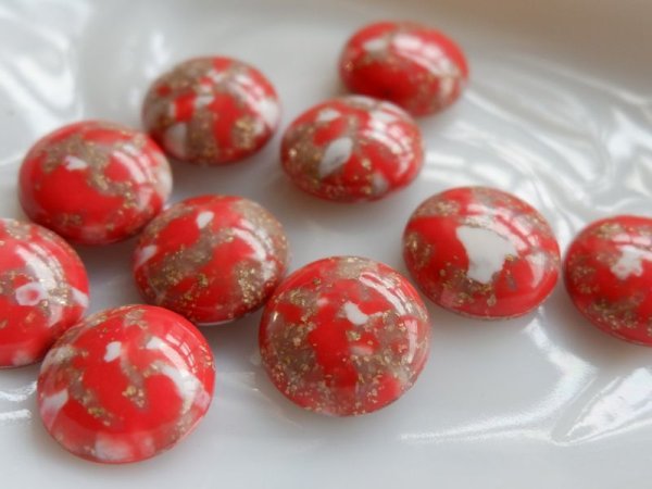 画像2: ヴィンテージのカボション【朱色モザイク】 2個　約18mm (2)