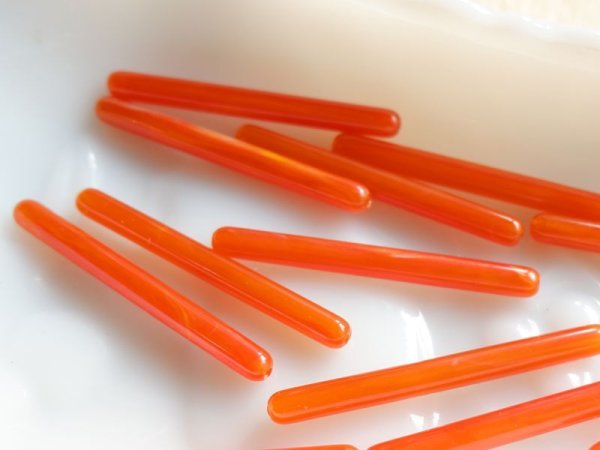 画像4: ヴィンテージ・ルーサイト系　スティック・ブラウンビーズ (4)