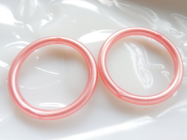 画像2: ヴィンテージ　ルーサイト系リング【ピンクパール　大　37ミリ】2個 (2)