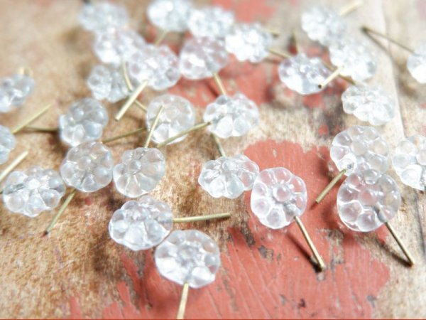 画像2: ヴィンテージ・ガラス製ヘッドピン　【フラワークリアー】10本 (2)
