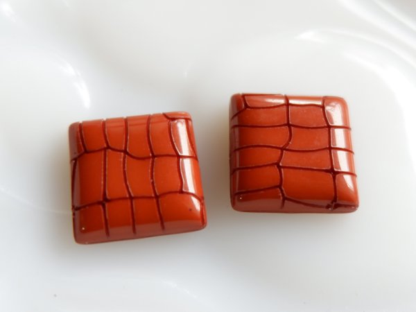 画像2: イタリアヴィンテージ・アクリル製カボション【スネイク柄・スクエア】 2個　小15mm (2)