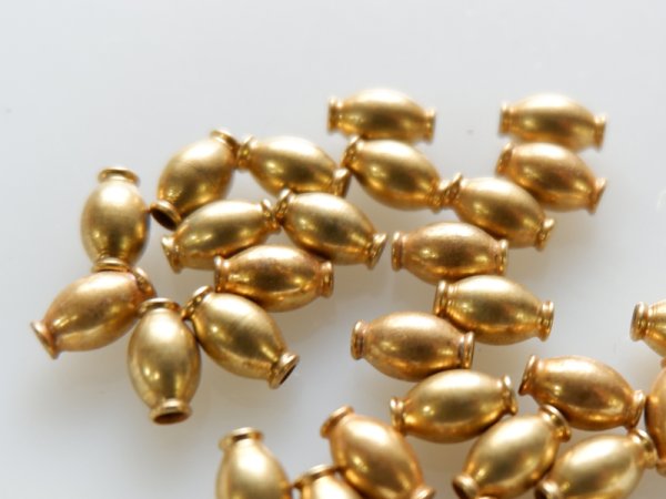 画像1: ハスケルパーツ　ヴィンテージUSA真鍮製ビーズ15ミリ【マットゴールドメッキ】バレル型　10個　 (1)