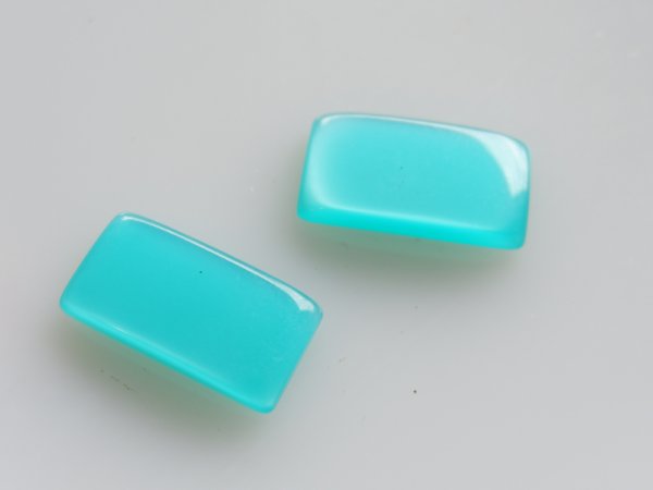 画像1: ヴィンテージルーサイト系カボション・サーモセット【レクタングル24×12mm ブライトグリーン】 2個 (1)