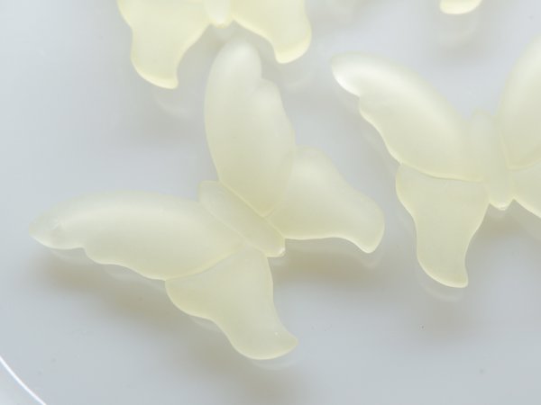 画像4: ヴィンテージ　ルーサイト製　蝶々のパーツ【フロスト・イエロー大　左右対称】2個 (4)