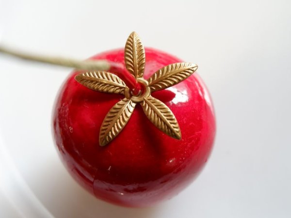 画像6: ヴィンテージUSA真鍮製パーツ　リーフまたは お花のガク　4個　 (6)