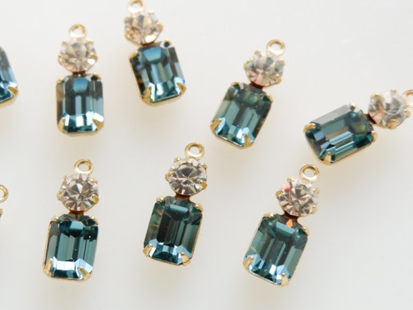 画像2: ヴィンテージスワロフスキー ラインストーンチャーム【ダブル インディアンサファイア】8×6 2個 (2)