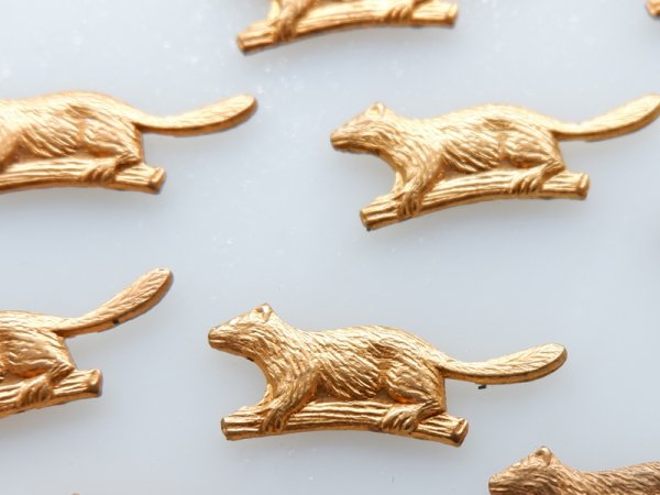 画像2: ヴィンテージUSA真鍮製スタンピング【森の動物】4個 (2)