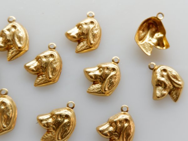 画像2: ヴィンテージUSA真鍮製 イヌのチャーム【D】4個 (2)