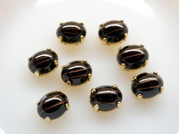画像4: チェコヴィンテージ　ブラック×カッパーライン　ガラスカボション＋縫い付け用台座【10×8ミリ】2個 (4)