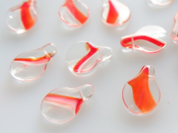 画像3: チェコヴィンテージ・ガラスビーズ【ラージペタル20ミリ・レッド】10個 (3)