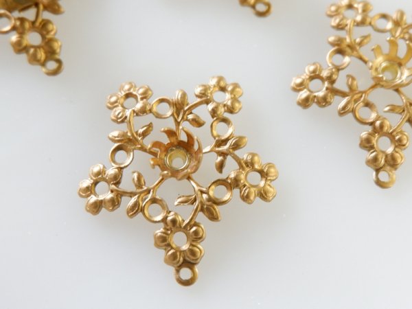 画像2: 当店加工　ヴィンテージ真鍮製　フラワーフィリグリーイヤリングセット　25ミリ (2)