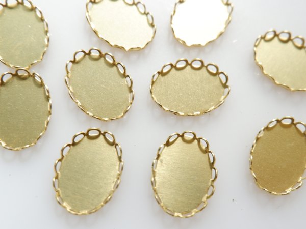 画像1: USA真鍮セッティング　レースエッジ18×13mm　2個 (1)