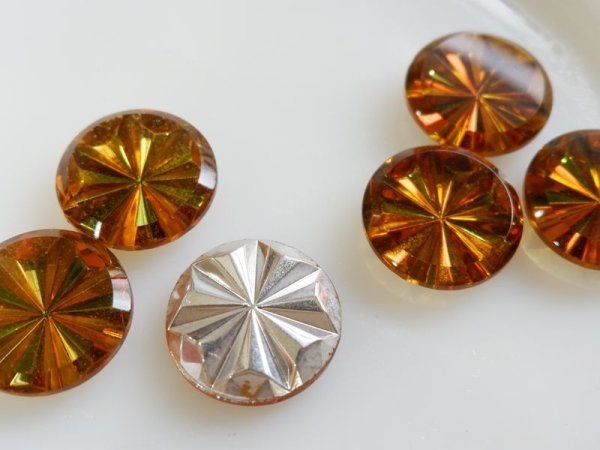 画像4: ドイツヴィンテージ・ヘリオトロープ・ガラスカボション25ミリ　1個の価格です　ヴィトレイル (4)