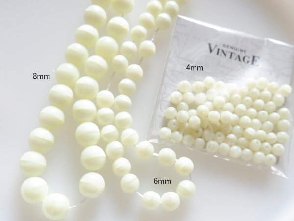 画像2: チェコヴィンテージ　ウランガラスビーズ　ラウンド6ミリ 約30粒 (2)