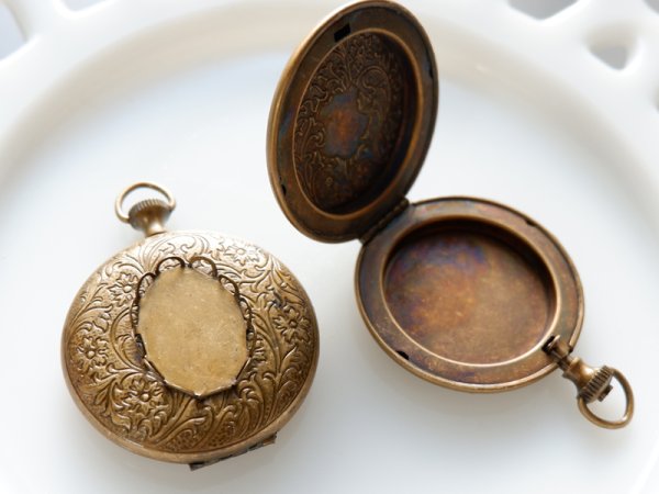 画像3: ミリアムハスケル・デッドストック【懐中時計型ロケット】1個 (3)