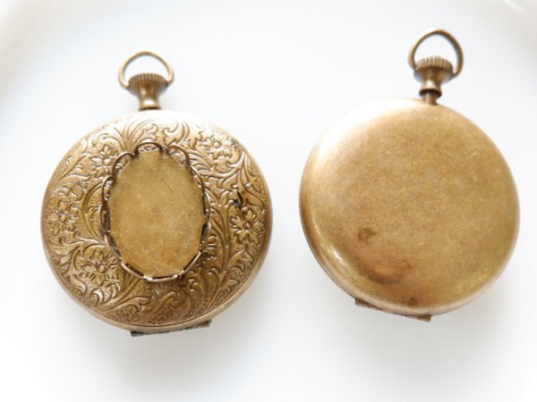 画像2: ミリアムハスケル・デッドストック【懐中時計型ロケット】1個 (2)