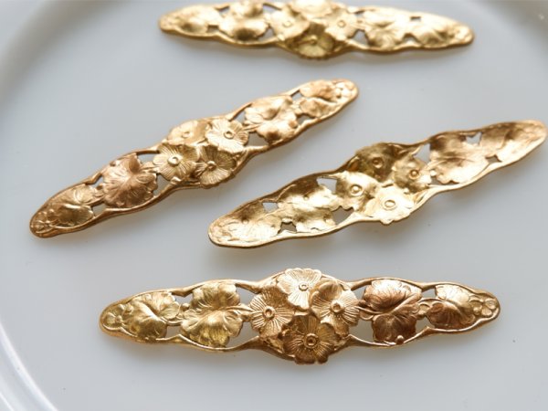画像3: ヴィンテージUSA真鍮製　フローラル横長スタンピング　75ミリ　1個 (3)