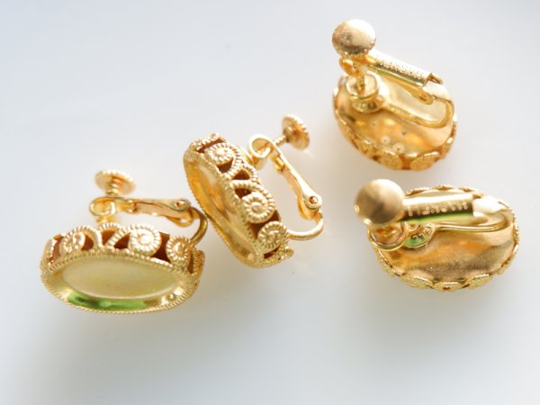 画像5: ミリアムハスケル・刻印有り　デッドストック【14×10ミリ　カボション用・イヤリング】1ペア (5)