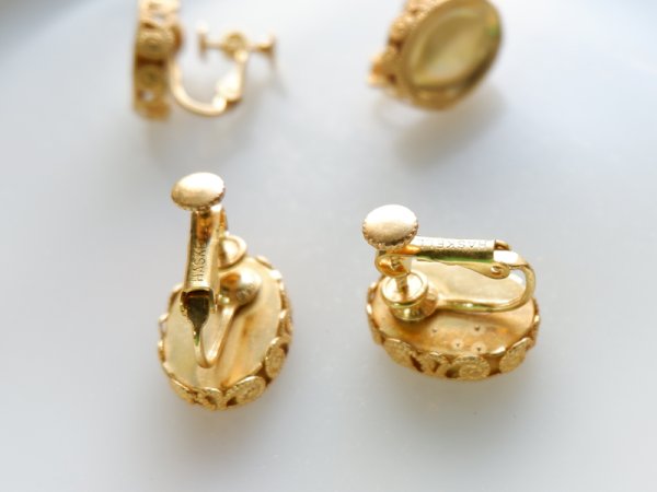 画像3: ミリアムハスケル・刻印有り　デッドストック【14×10ミリ　カボション用・イヤリング】1ペア (3)